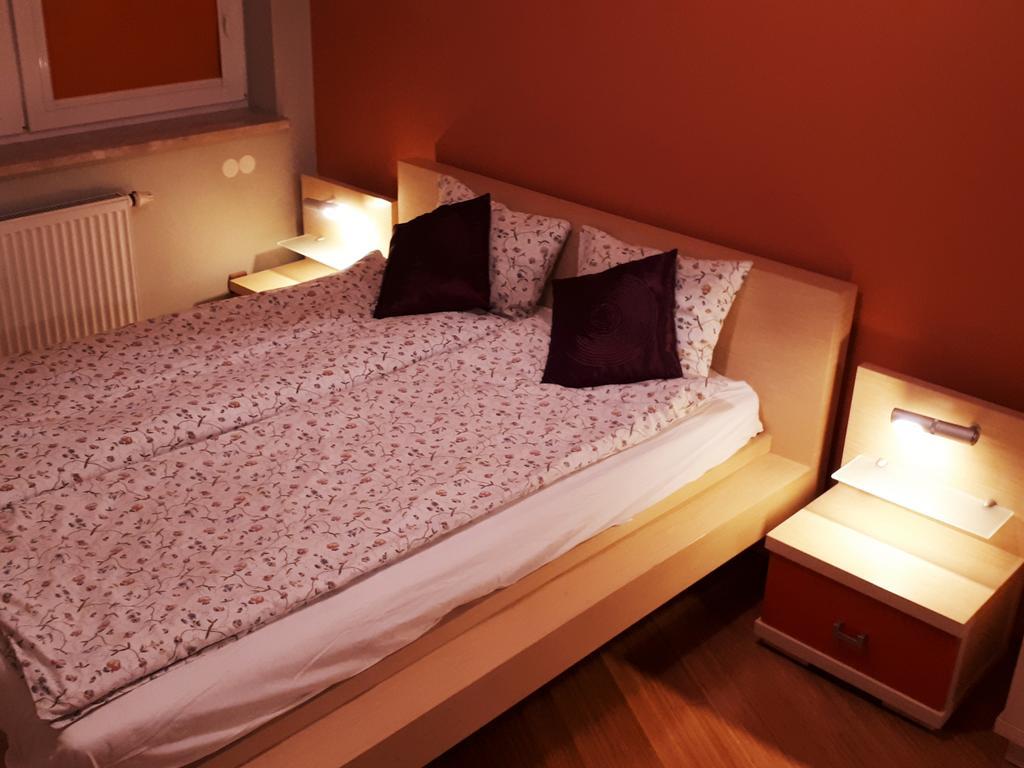 Tripstay Lucka Wiev Apartament Варшава Екстер'єр фото
